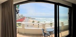 To Let 1 Bedroom Property for Rent in Sea Point Western Cape